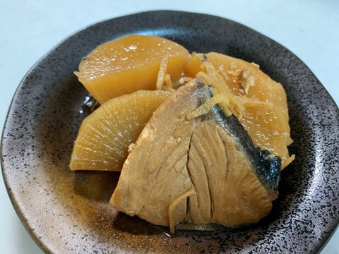 前日に作りたい!味が染みてるブリ大根♡